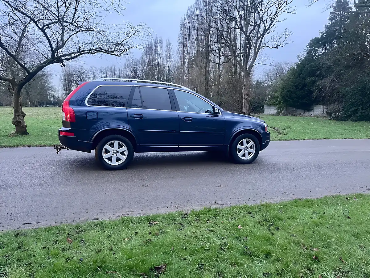 Used 2014 Volvo XC90 Es Caspian Blue - Interior and Exterior details 8