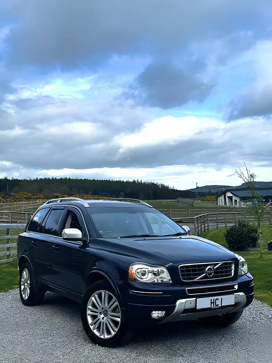 Used 2014 Volvo XC90 Executive Blue - Interior and Exterior details 2