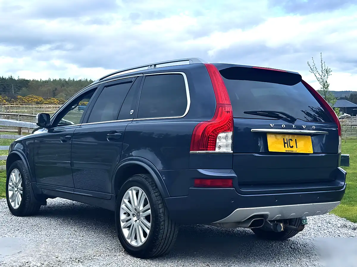 Used 2014 Volvo XC90 Executive Blue - Interior and Exterior details 3