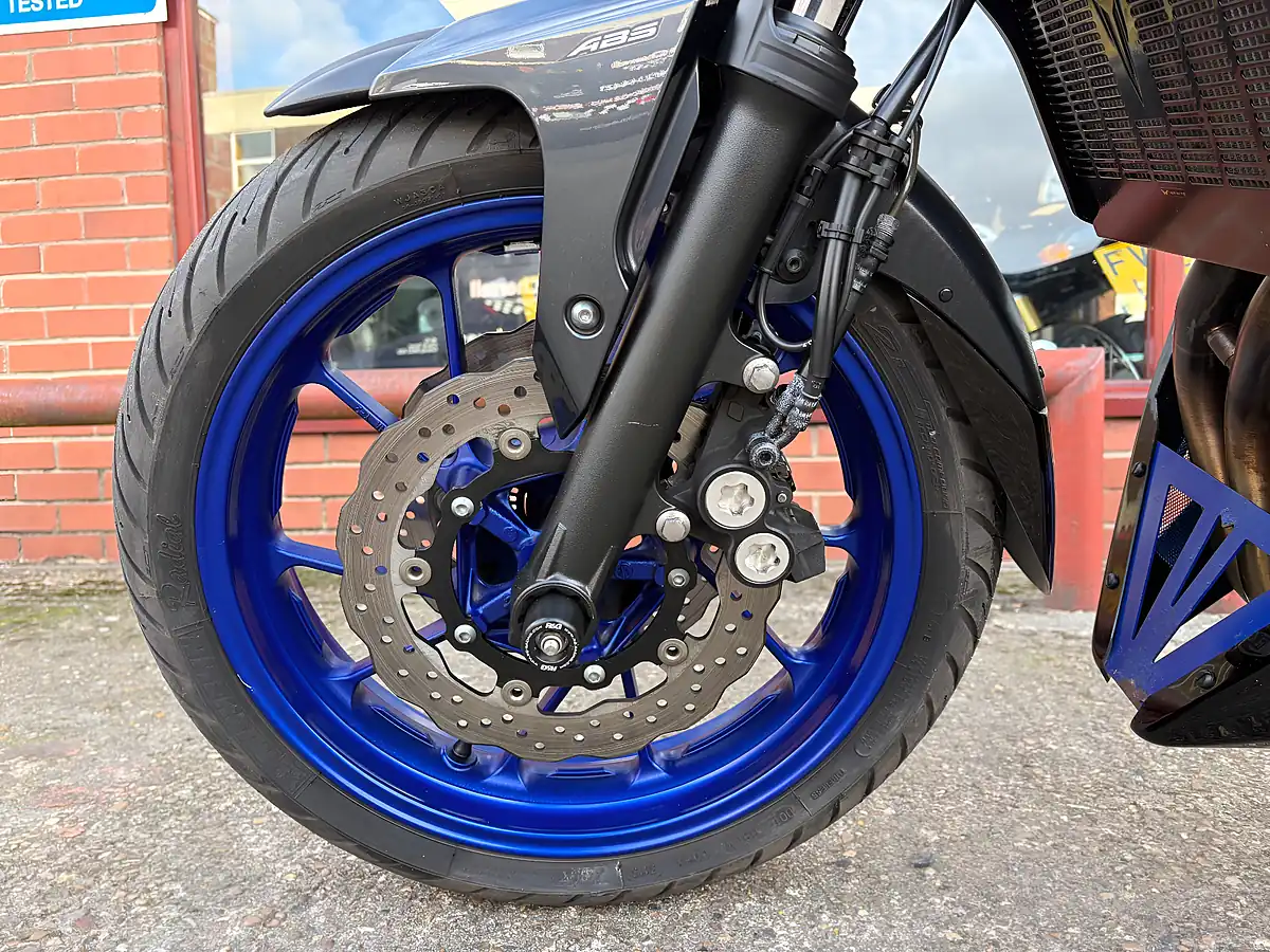 Used 2014 Yamaha MT-07 - Interior and Exterior details 3