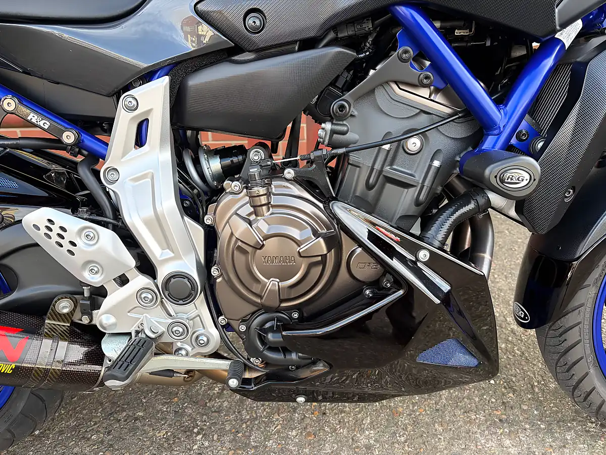 Used 2014 Yamaha MT-07 - Interior and Exterior details 7