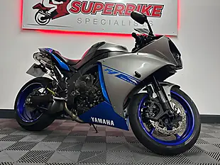 Used 2014 Yamaha R1 Super Sports Blue - Interior and Exterior details 20