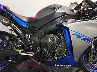 Used 2014 Yamaha R1 Super Sports Blue - Interior and Exterior details 5