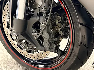 Used 2014 Yamaha R1 Yzf Super Sports Grey - Interior and Exterior details 18