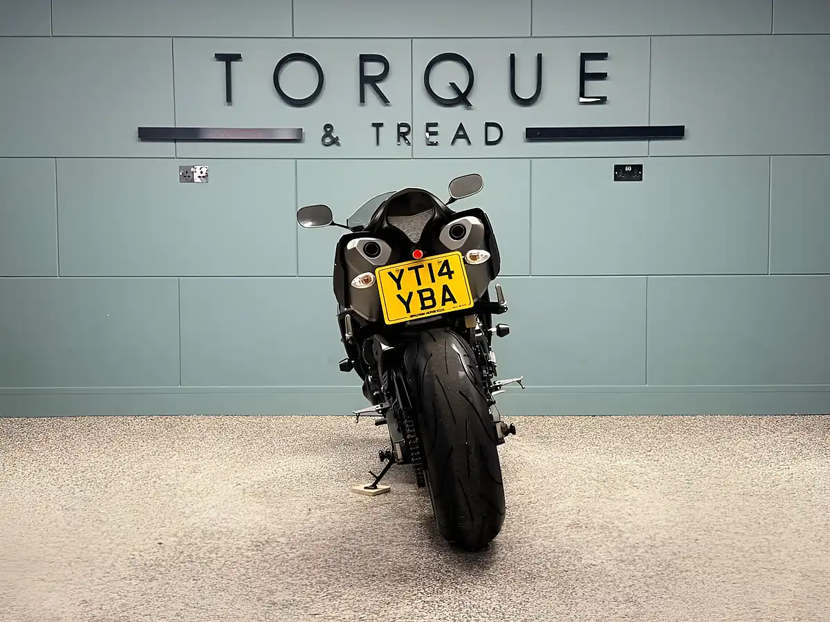 Used 2014 Yamaha R1 Yzf Super Sports Grey - Interior and Exterior details 5