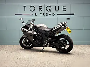 Used 2014 Yamaha R1 Yzf Super Sports Grey - Interior and Exterior details 7
