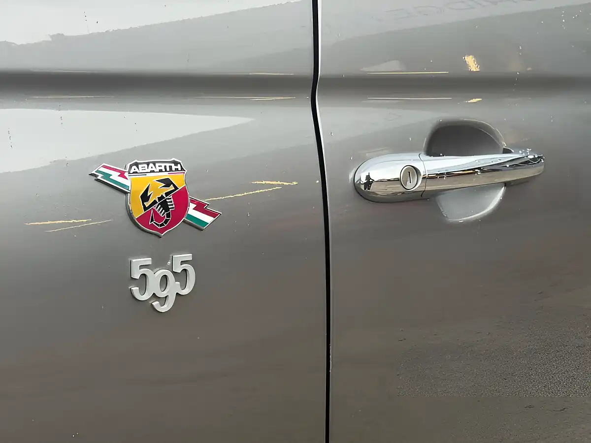 Used 2015 Abarth 595 Convertible Record Grey - Interior and Exterior details 20