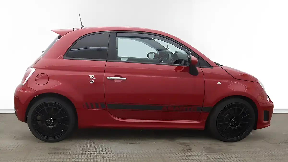 Used 2015 Abarth 595 Red - Interior and Exterior details 5