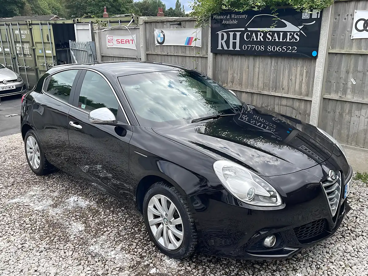 Used 2015 Alfa Romeo Giulietta Business Edition Black - Interior and Exterior details 2