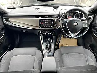 Used 2015 Alfa Romeo Giulietta Business Edition Black - Interior and Exterior details 4