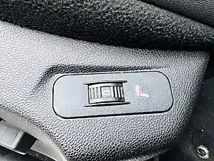 Used 2015 Alfa Romeo Giulietta Sportiva White - Interior and Exterior details 14