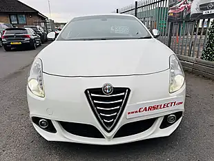 Used 2015 Alfa Romeo Giulietta Sportiva White - Interior and Exterior details 2