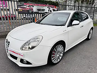 Used 2015 Alfa Romeo Giulietta Sportiva White - Interior and Exterior details 3