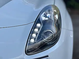 Used 2015 Alfa Romeo Giulietta Sprint White - Interior and Exterior details 11