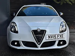 Used 2015 Alfa Romeo Giulietta Sprint White - Interior and Exterior details 2