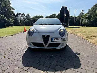 Used 2015 Alfa Romeo Mito Qv Line White - Interior and Exterior details 10