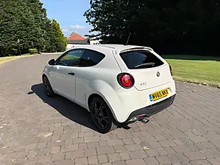Used 2015 Alfa Romeo Mito Qv Line White - Interior and Exterior details 7