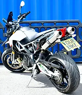 Used 2015 Aprilia Dorsoduro 750 Super Moto White - Interior and Exterior details 6