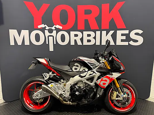 2015 Aprilia Tuono 1100 V4