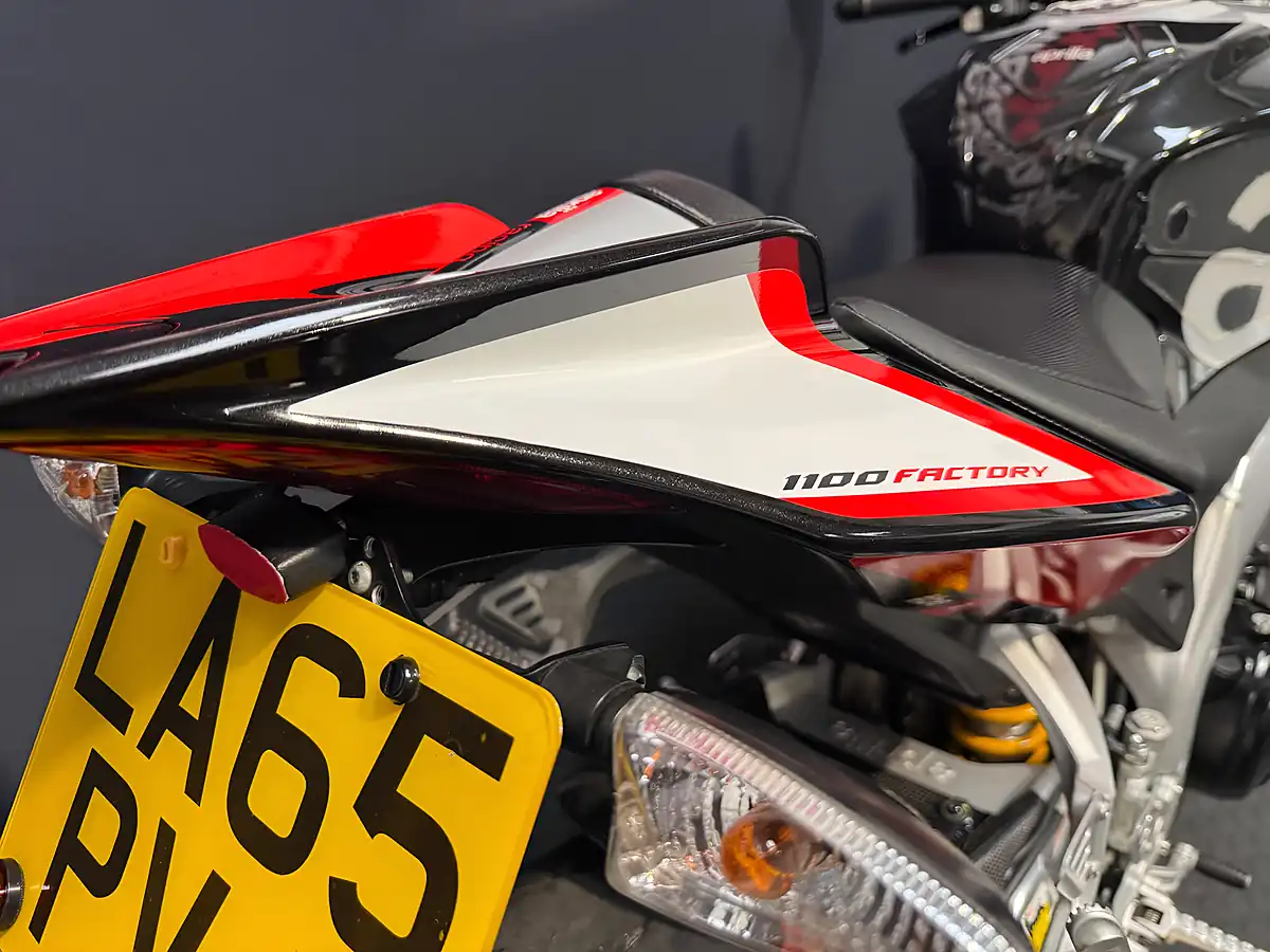 Used 2015 Aprilia Tuono - Interior and Exterior details 11