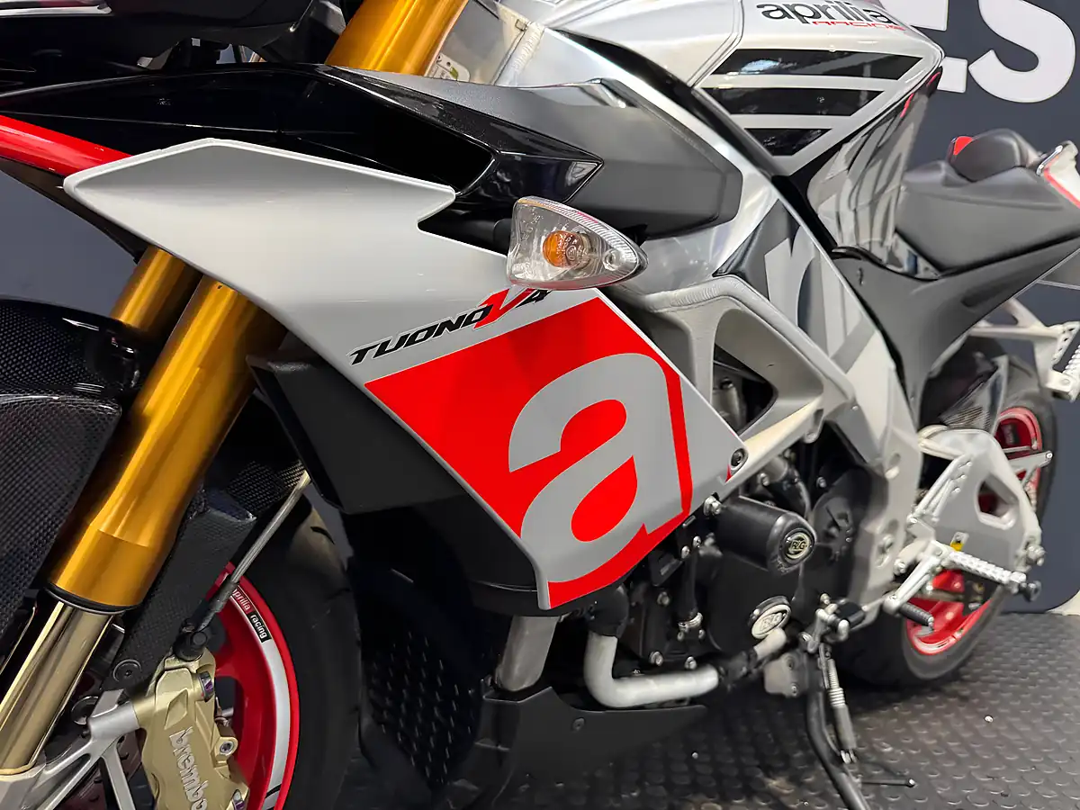 Used 2015 Aprilia Tuono - Interior and Exterior details 15