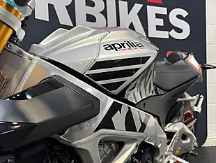 Used 2015 Aprilia Tuono - Interior and Exterior details 16