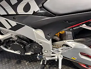 Used 2015 Aprilia Tuono - Interior and Exterior details 17