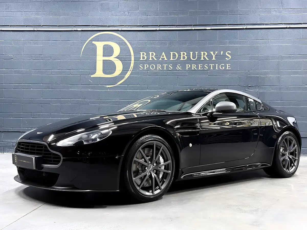 Used 2015 Aston Martin Vantage N430 Black - Interior and Exterior details 9