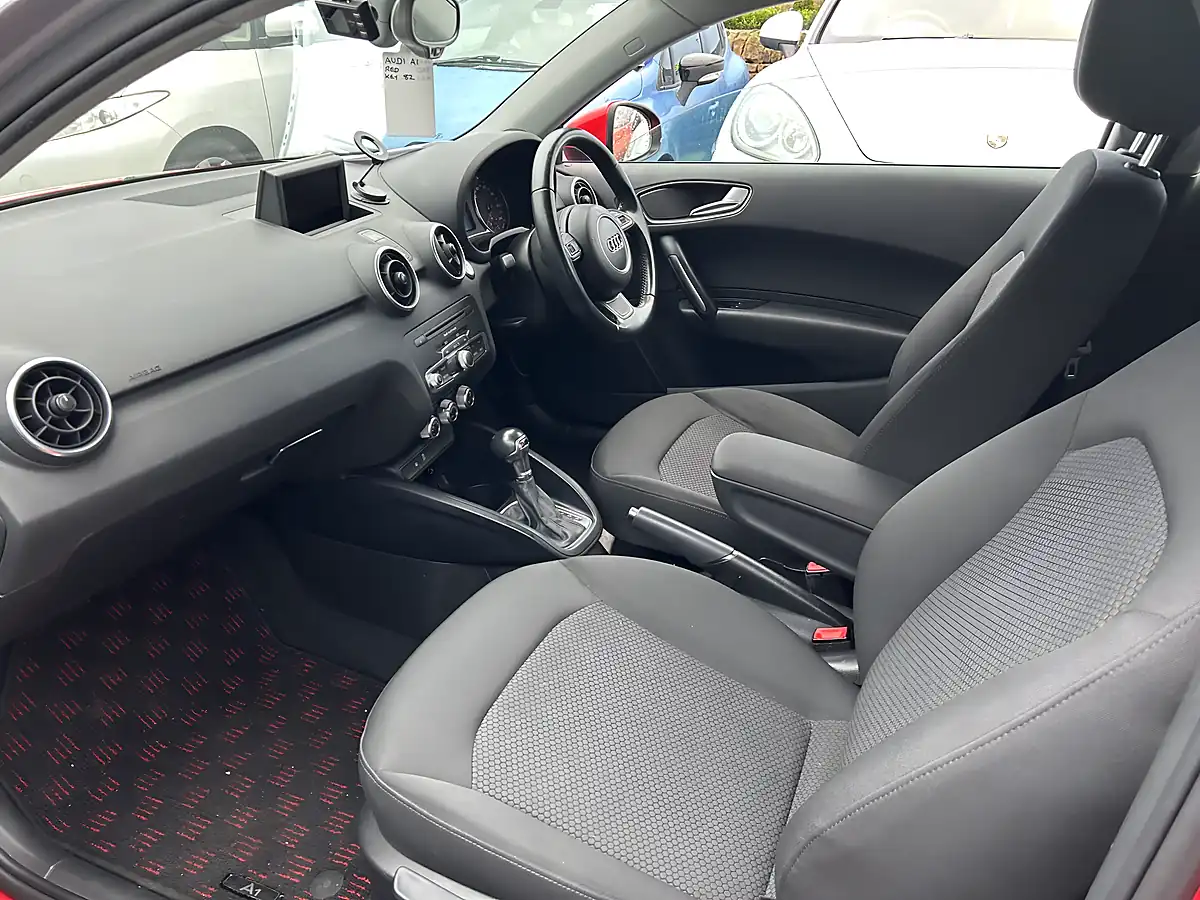 Used 2015 Audi A1 Red - Interior and Exterior details 12