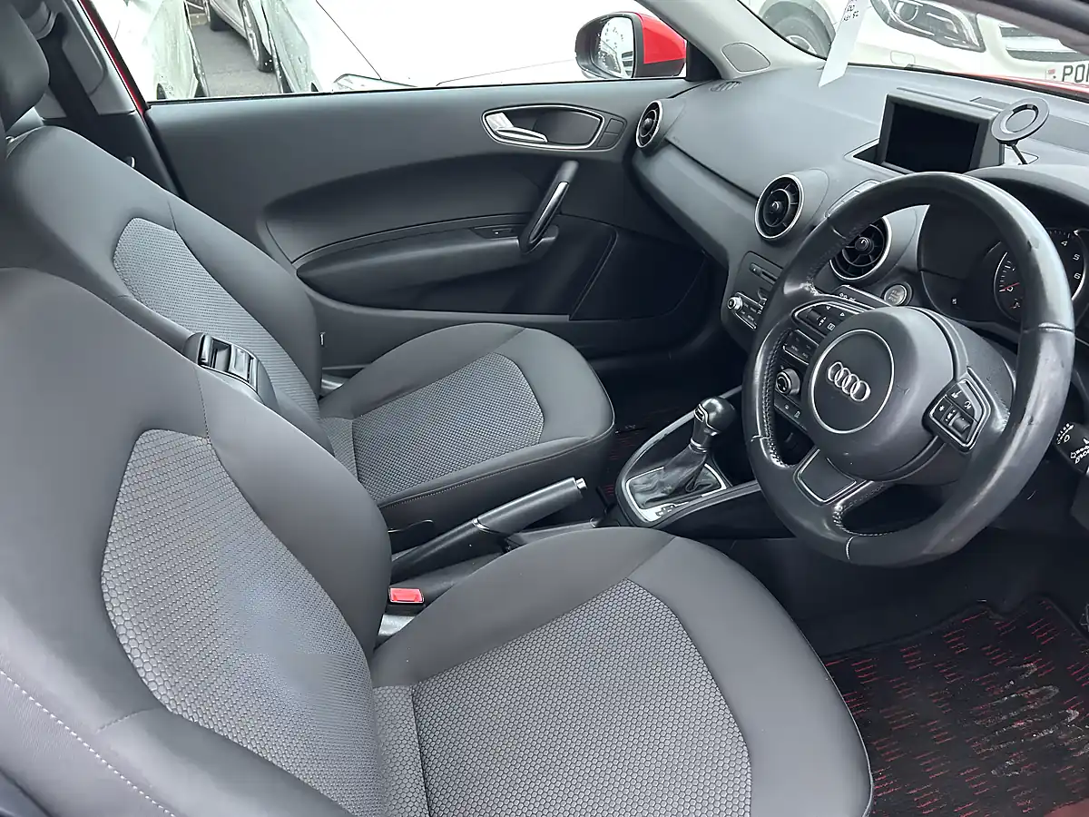 Used 2015 Audi A1 Red - Interior and Exterior details 5
