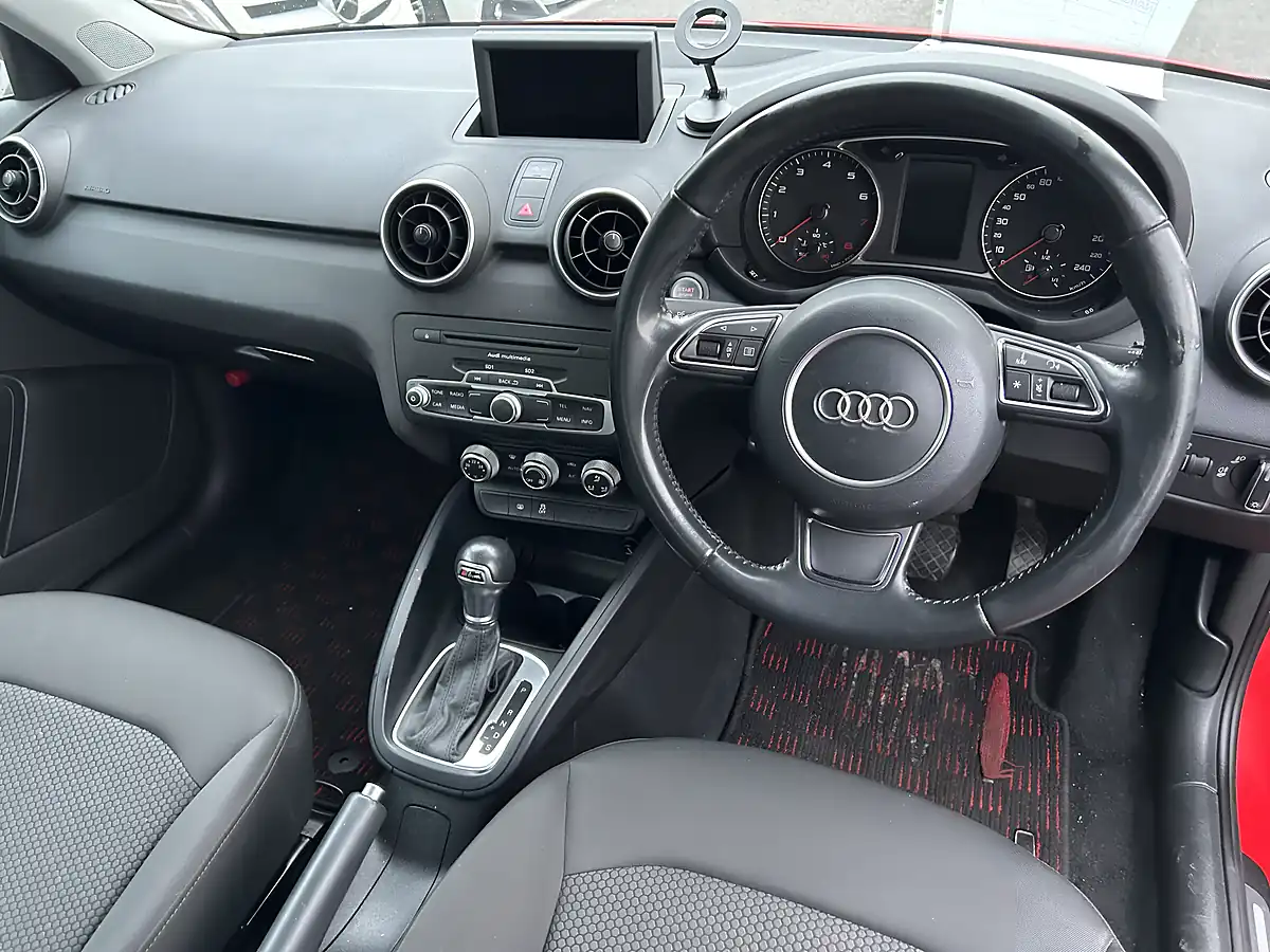 Used 2015 Audi A1 Red - Interior and Exterior details 6