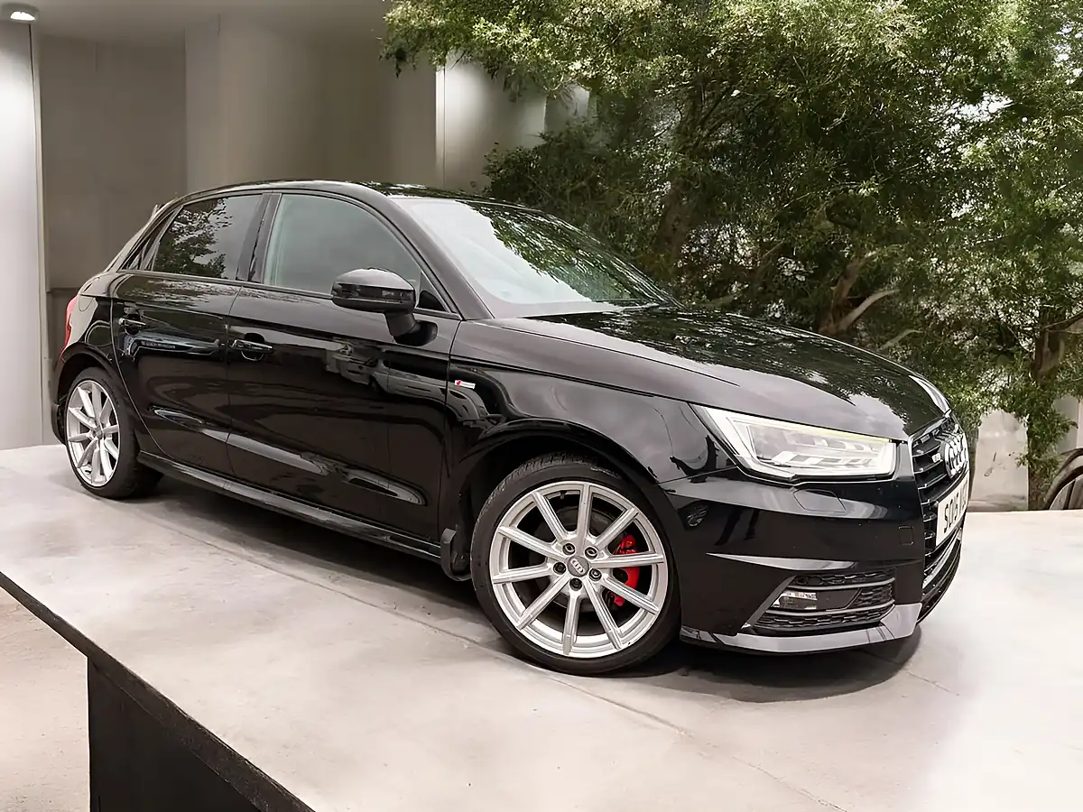 Used 2015 Audi A1 S Line Black - Front View