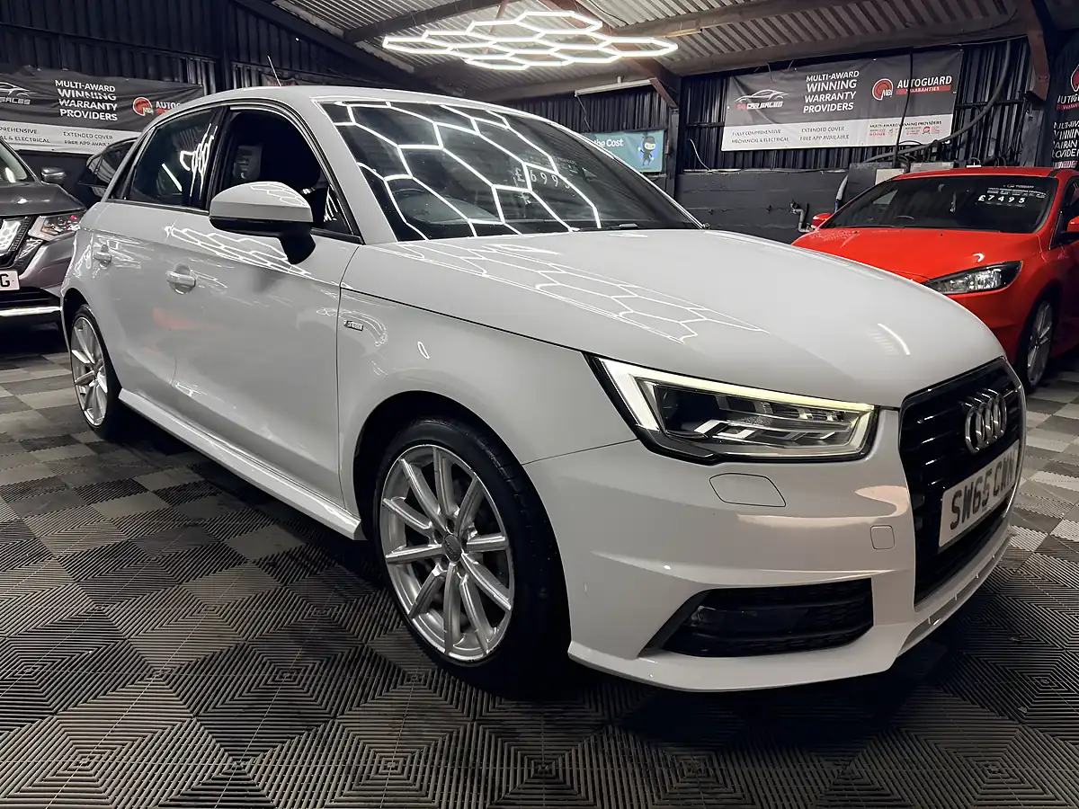 Used 2015 Audi A1 S Line Metallic White - Interior and Exterior details 4