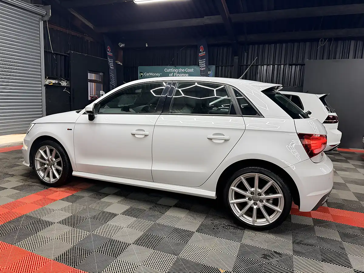 Used 2015 Audi A1 S Line Metallic White - Interior and Exterior details 7