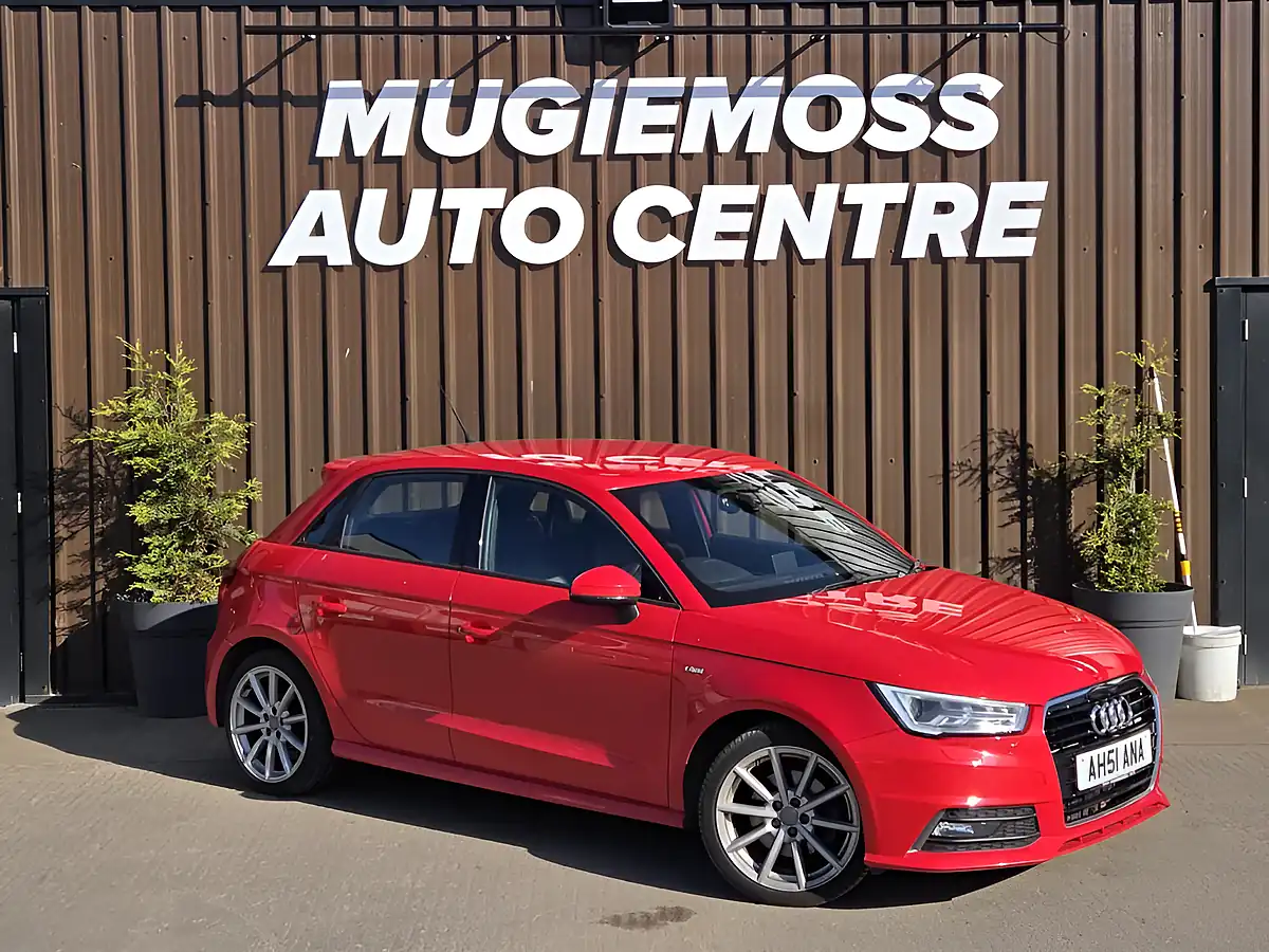 Used 2015 Audi A1 S Line Red - Front View