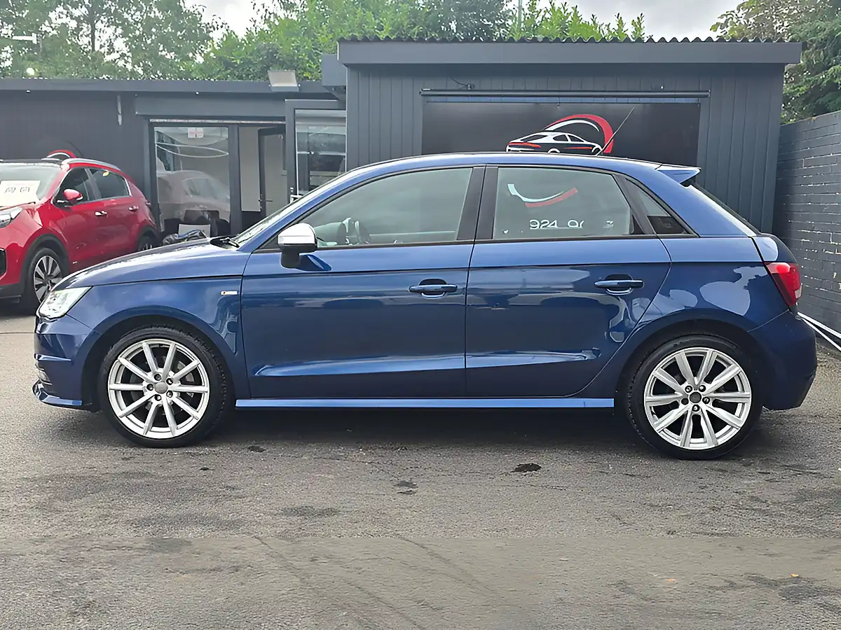 Used 2015 Audi A1 S Line Sportback Blue - Interior and Exterior details 6