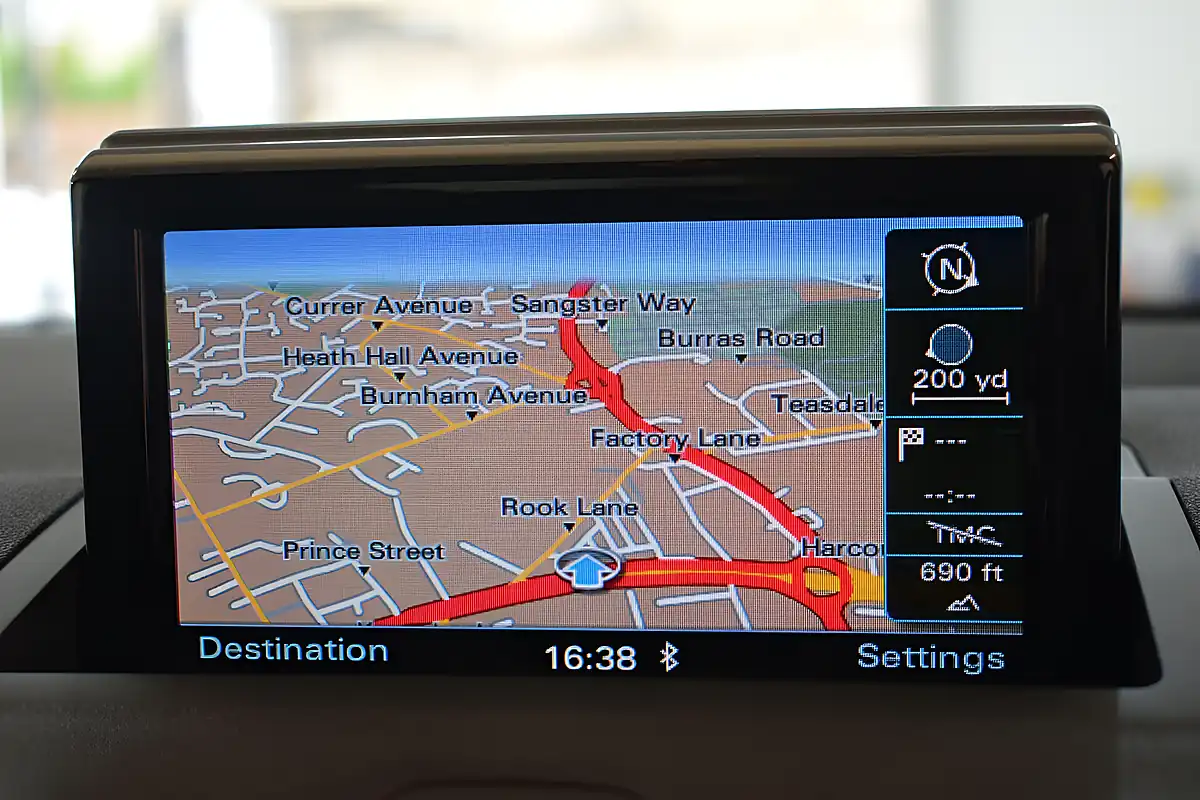 Used 2015 Audi A1 S Line White - Interior and Exterior details 9