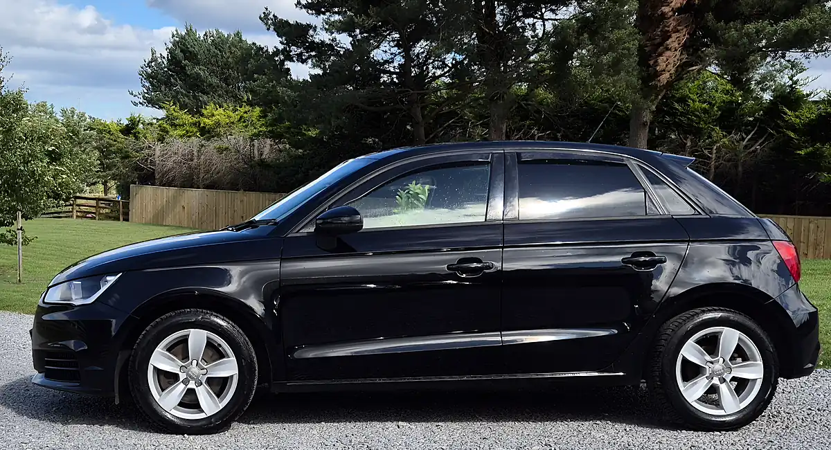 Used 2015 Audi A1 Se Black - Interior and Exterior details 4