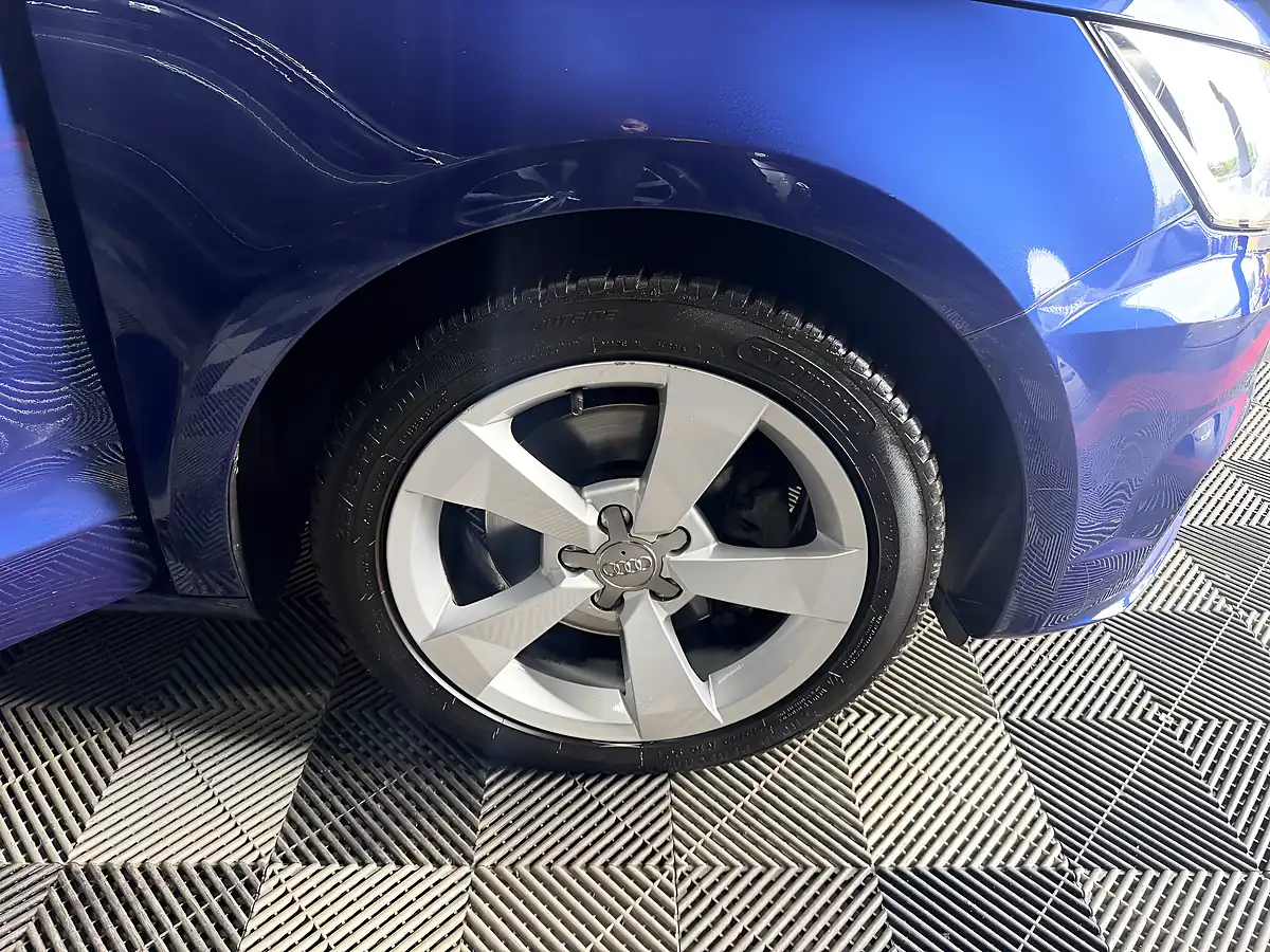 Used 2015 Audi A1 Sport Blue - Interior and Exterior details 16