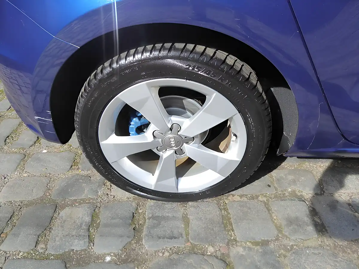 Used 2015 Audi A1 Sport Scuba Blue Metallic - Interior and Exterior details 8
