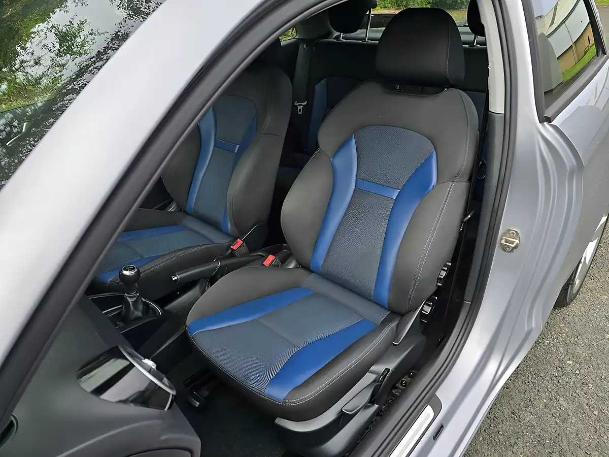 Used 2015 Audi A1 Sport Silver - Interior and Exterior details 15