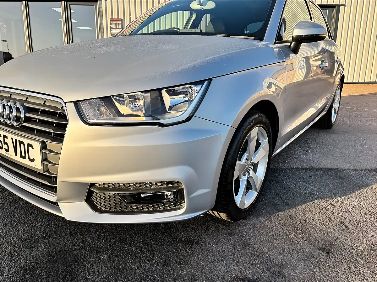 Used 2015 Audi A1 Sport Silver - Interior and Exterior details 11