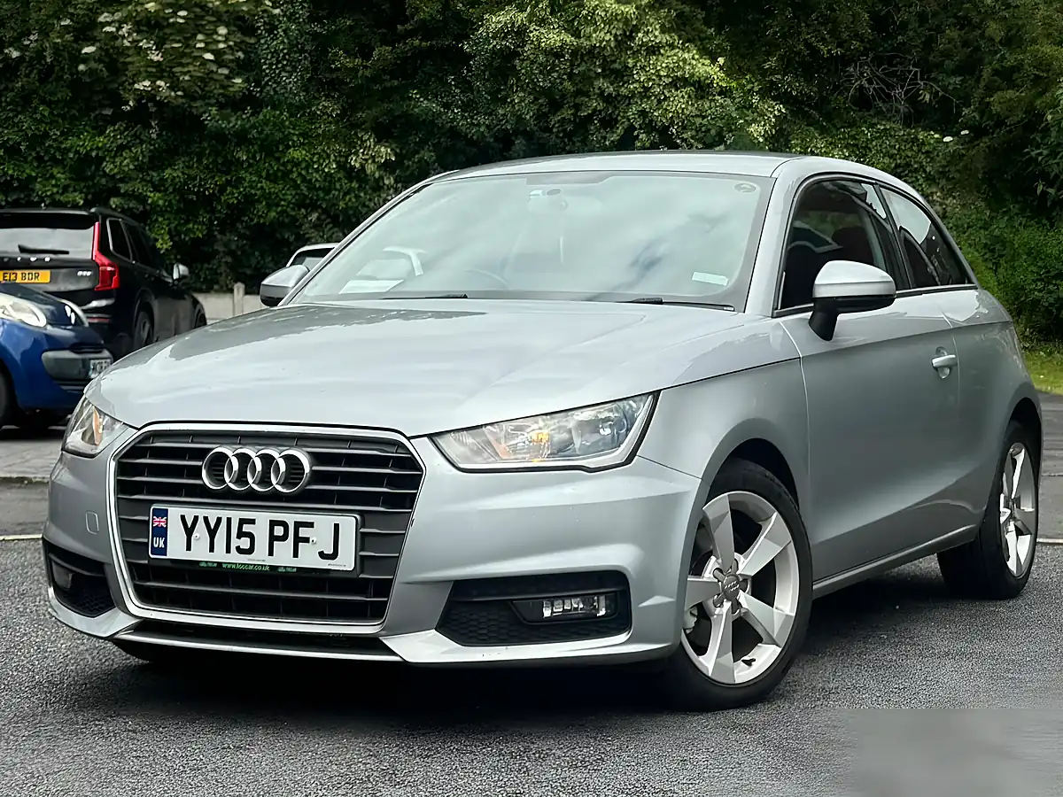 Used 2015 Audi A1 Sport Silver - Interior and Exterior details 5