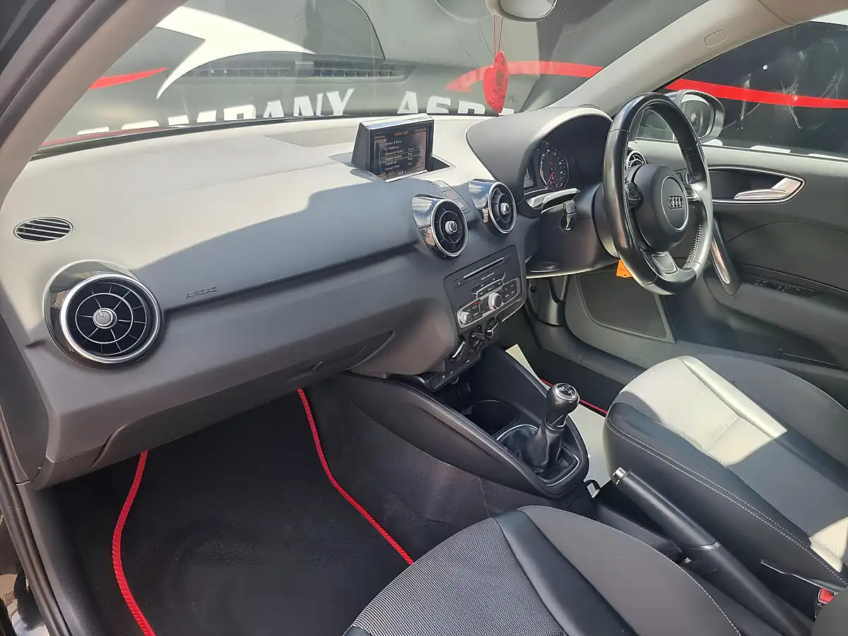 Used 2015 Audi A1 Sport Sportback Black - Interior and Exterior details 16