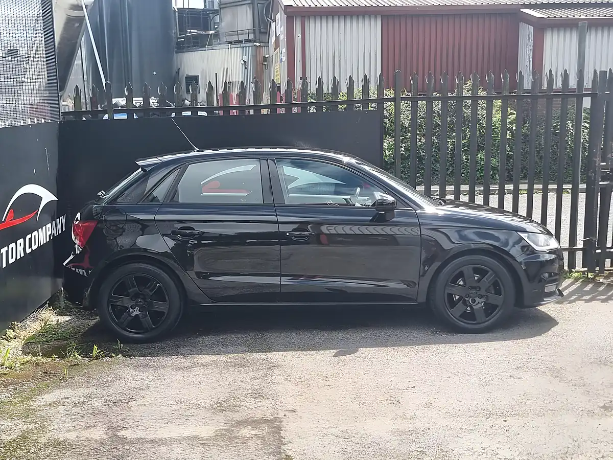 Used 2015 Audi A1 Sport Sportback Black - Interior and Exterior details 5