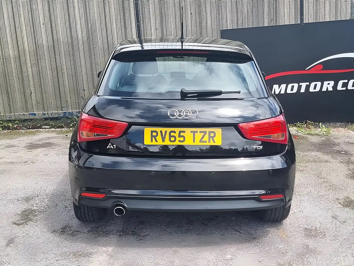 Used 2015 Audi A1 Sport Sportback Black - Interior and Exterior details 7