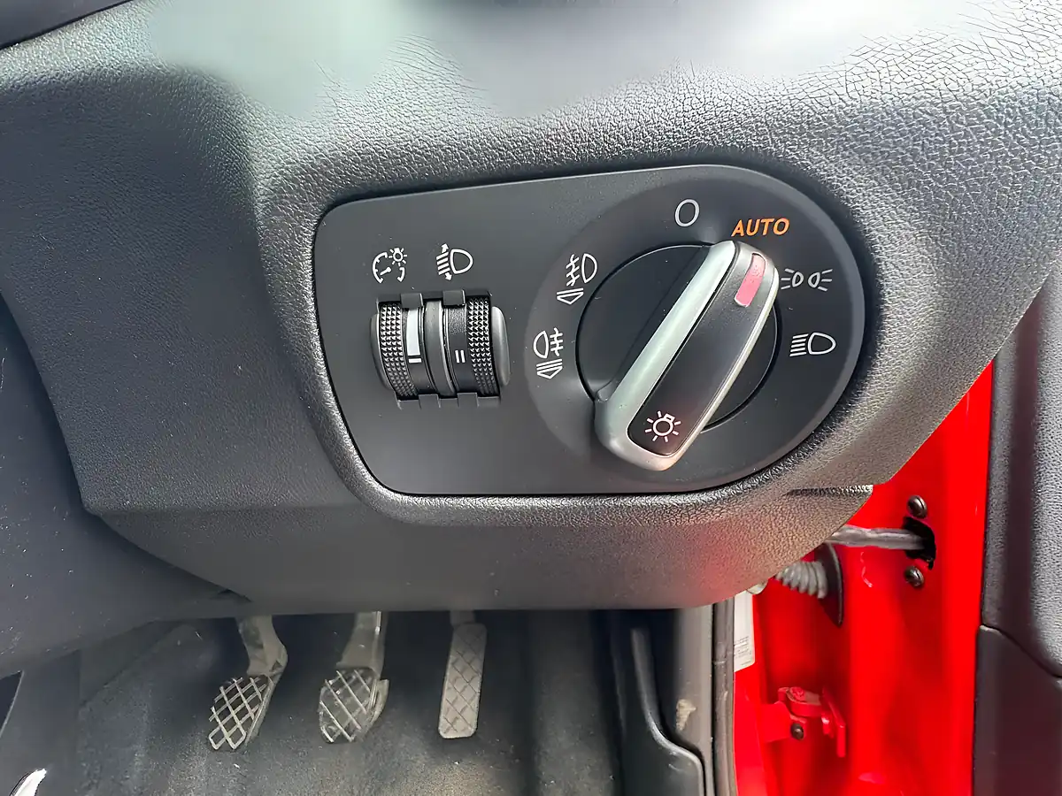 Used 2015 Audi A1 Sport Sportback Red - Interior and Exterior details 16
