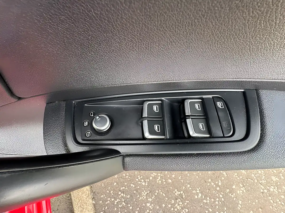 Used 2015 Audi A1 Sport Sportback Red - Interior and Exterior details 17