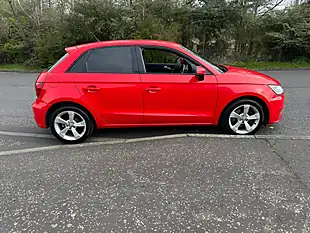 Used 2015 Audi A1 Sport Sportback Red - Interior and Exterior details 5
