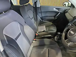 Used 2015 Audi A1 Sport White - Interior and Exterior details 10